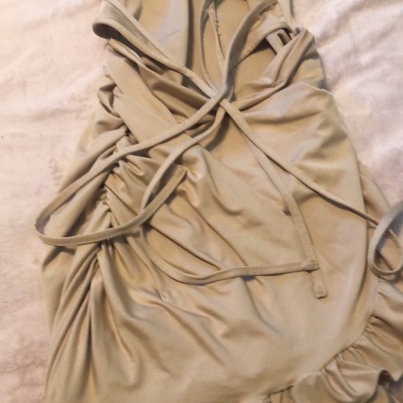 Brand new never worn, shein belly bearing tie dress with ruffles TJD - Picture 2 of 8